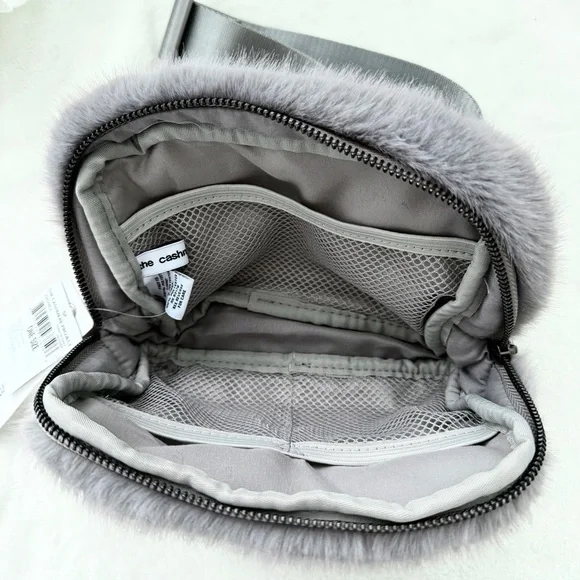 The Cashmere Project Faux Fur Fuzzy Belt Bag Fanny Pack Gray Siper Soft NEW